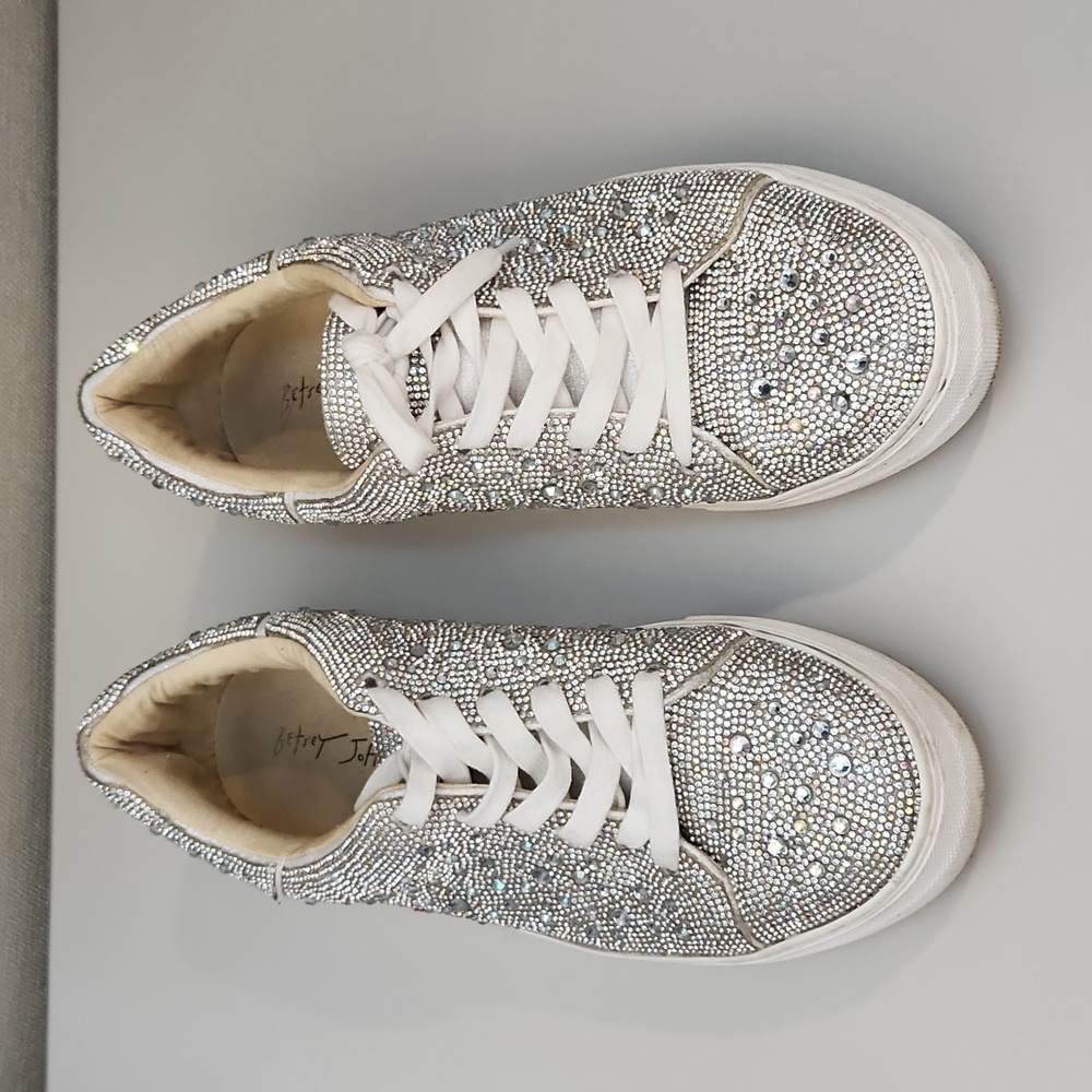 Betsy Johnson Sidny Rhinestone Sneakers Size 10